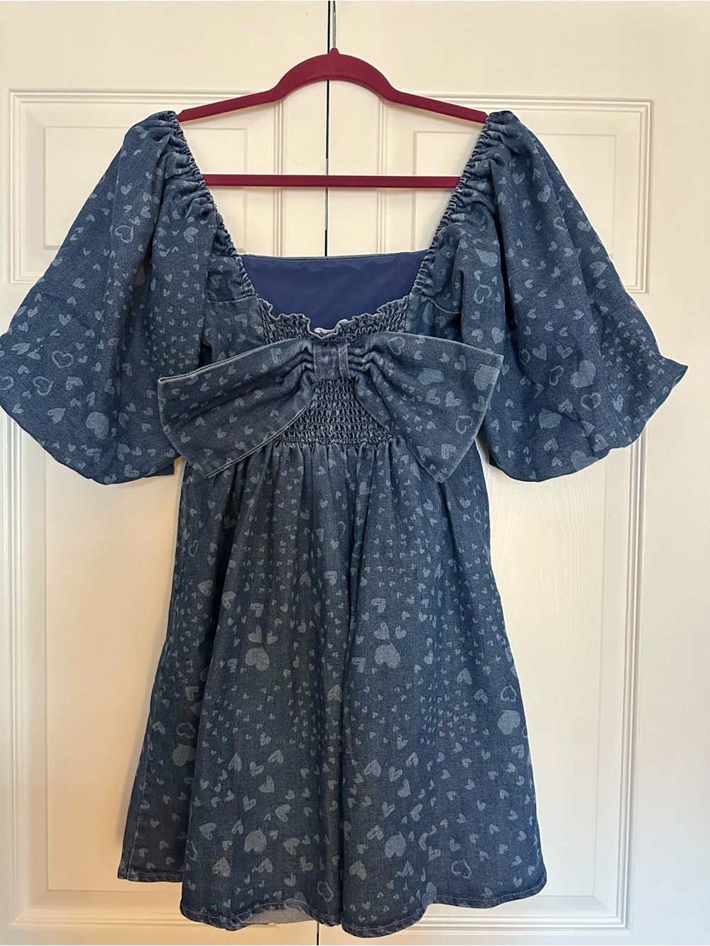 Avec Les Filles Swirling Hearts Denim-Blue Heart Print Puff Sleeve Mini Dress - Picture 3 of 5